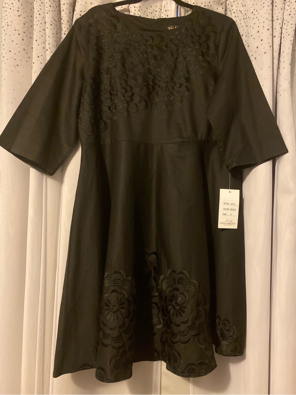 ELLA BELLE NEW YORK NWT SIZE 14 BLACK WITH EMBROIDERY MIDI DRESS